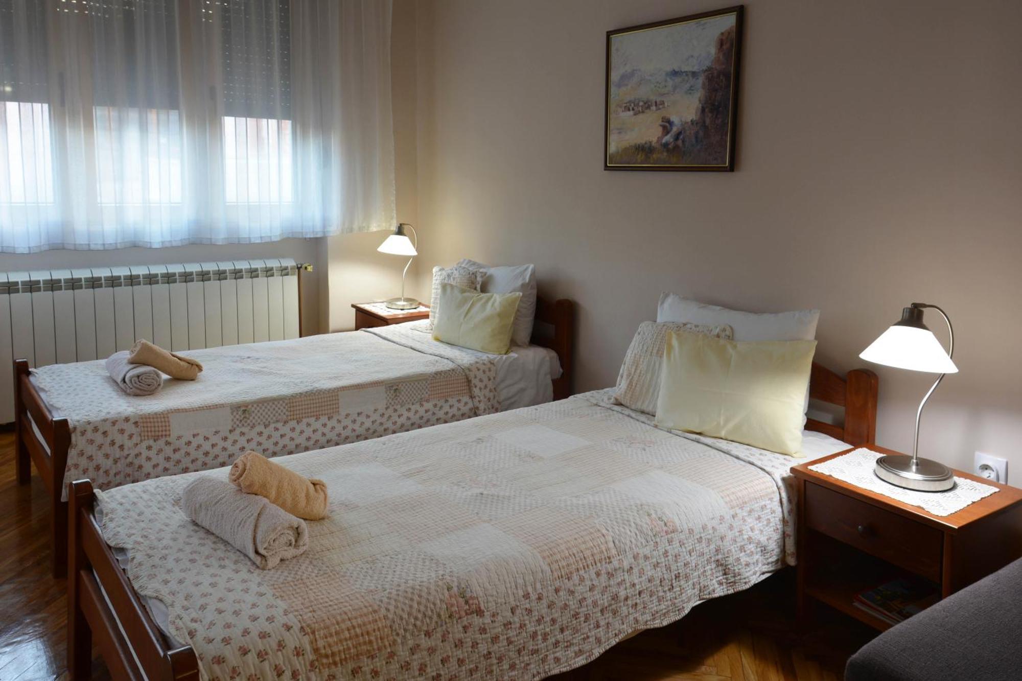 Sobe Gajic Sremski Karlovci Bagian luar foto