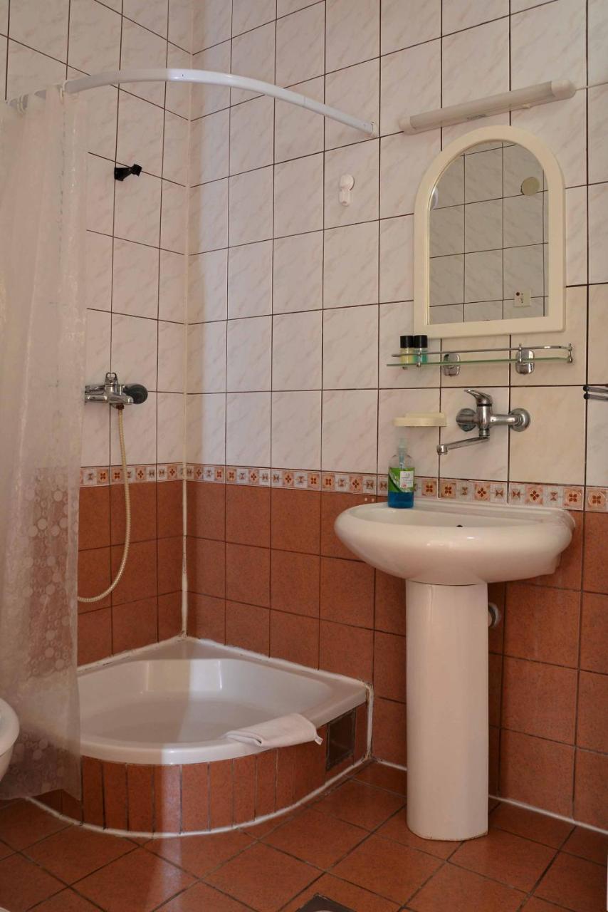 Sobe Gajic Sremski Karlovci Bagian luar foto