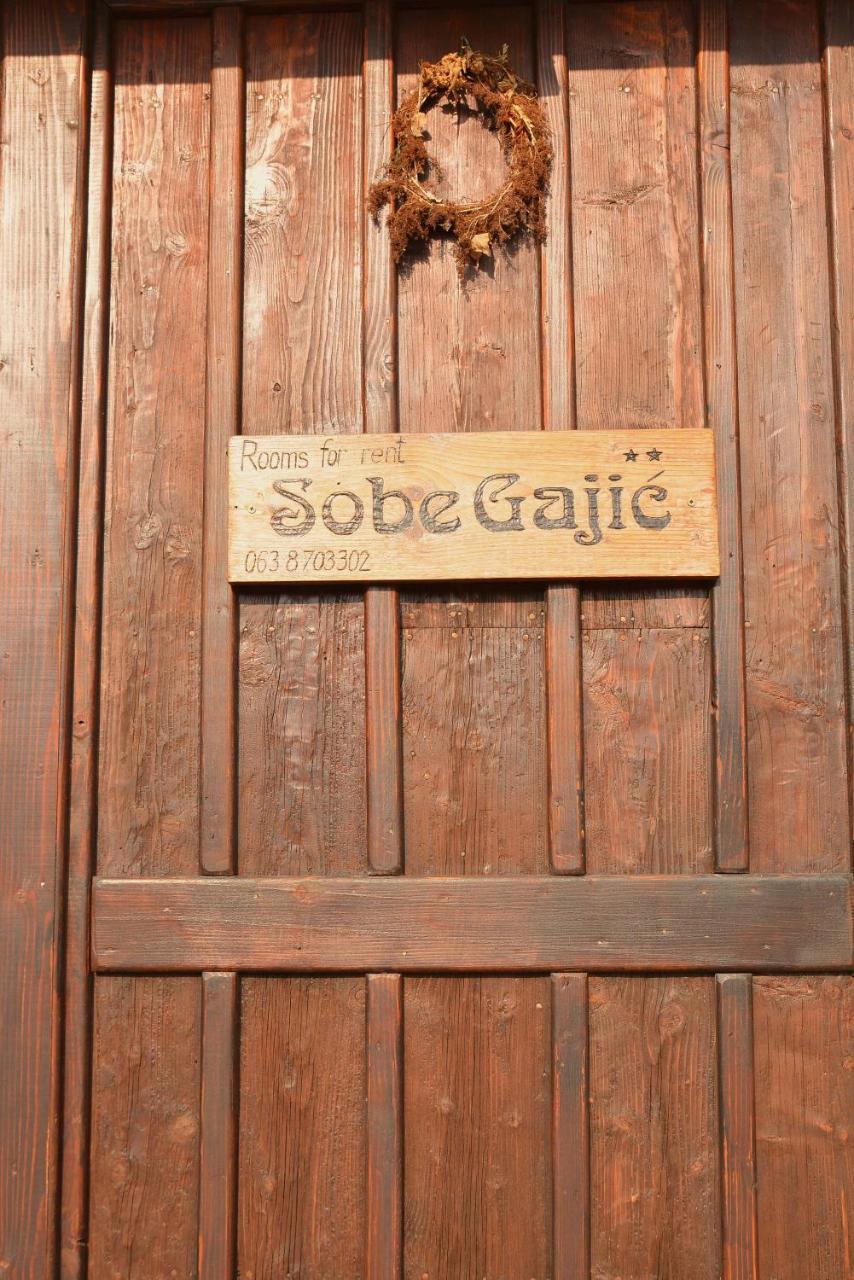 Sobe Gajic Sremski Karlovci Bagian luar foto