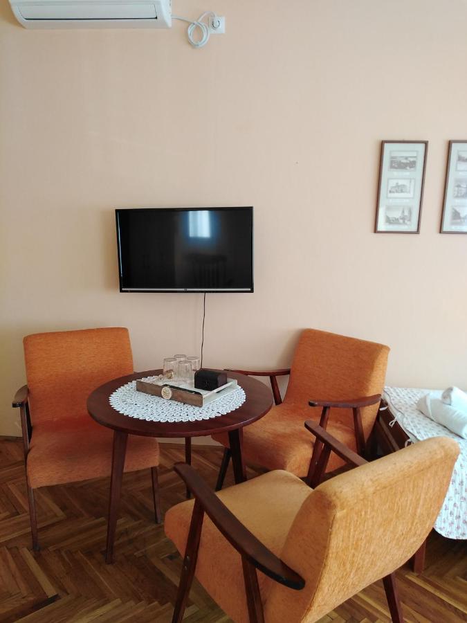 Sobe Gajic Sremski Karlovci Bagian luar foto